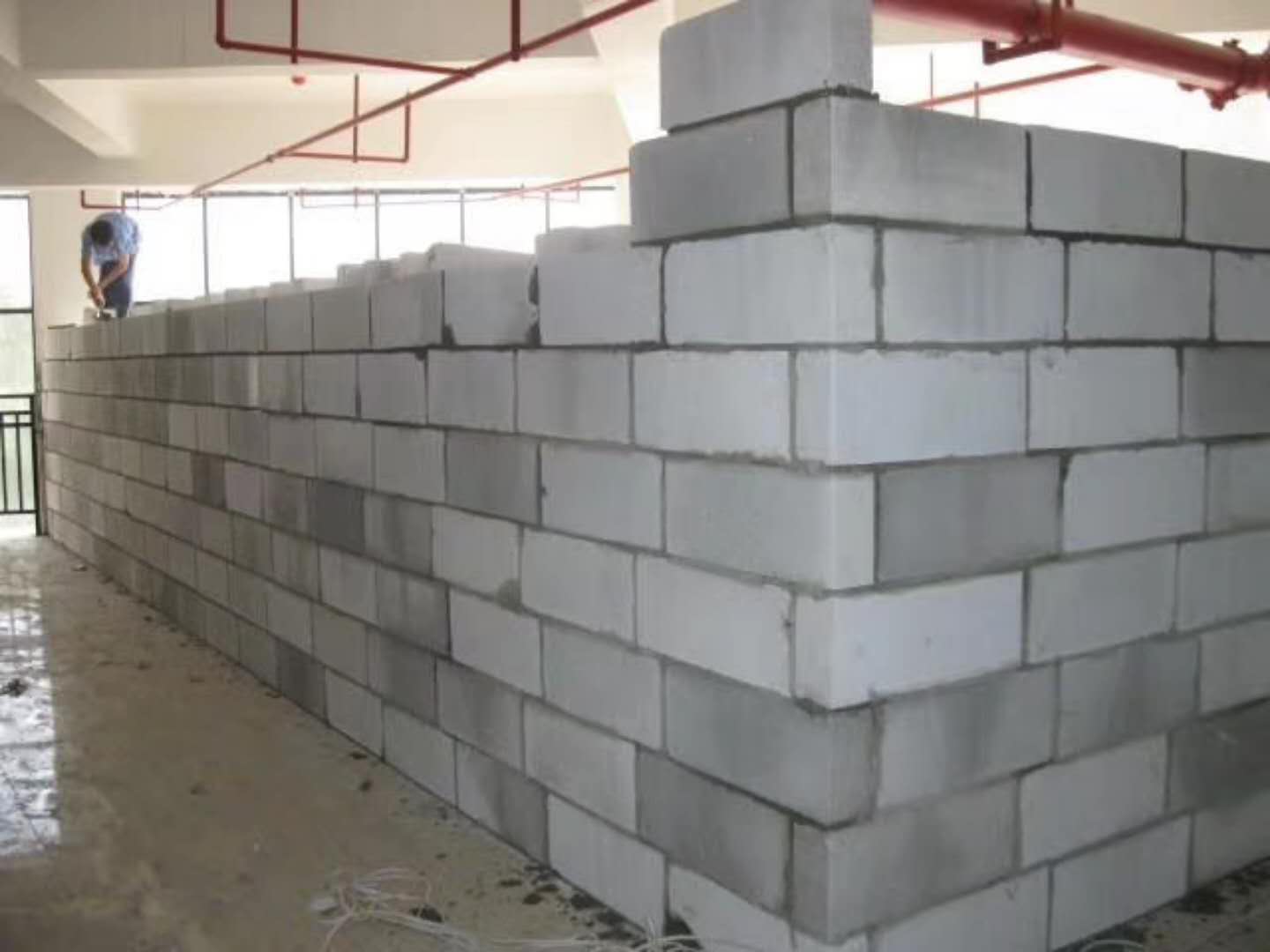 惠州蒸压加气混凝土砌块承重墙静力和抗震性能的研究